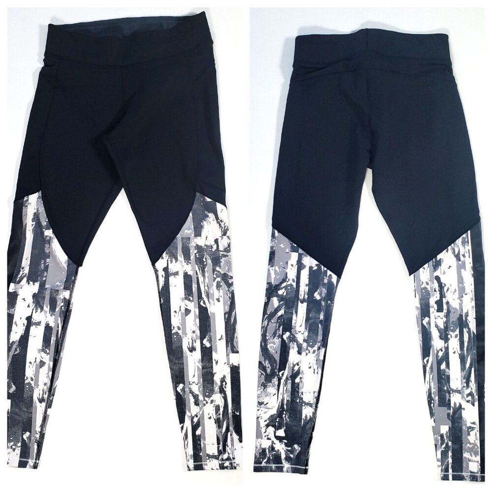 Under Armour Women’s Leggings Size Medium Black Gray Color Block Athleisure 27"